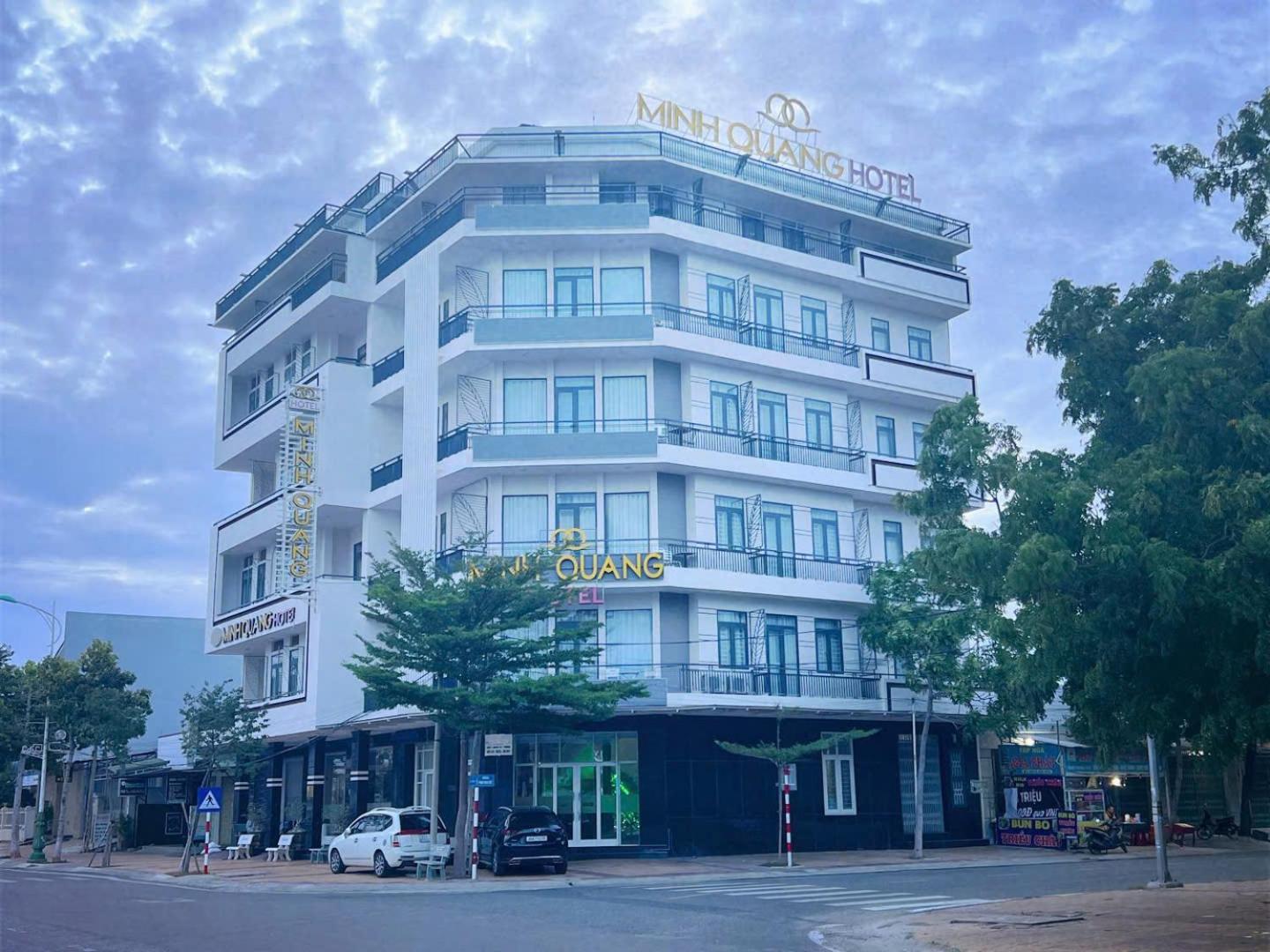 מלון פאן ראנג Khach San Minh Quang מראה חיצוני תמונה